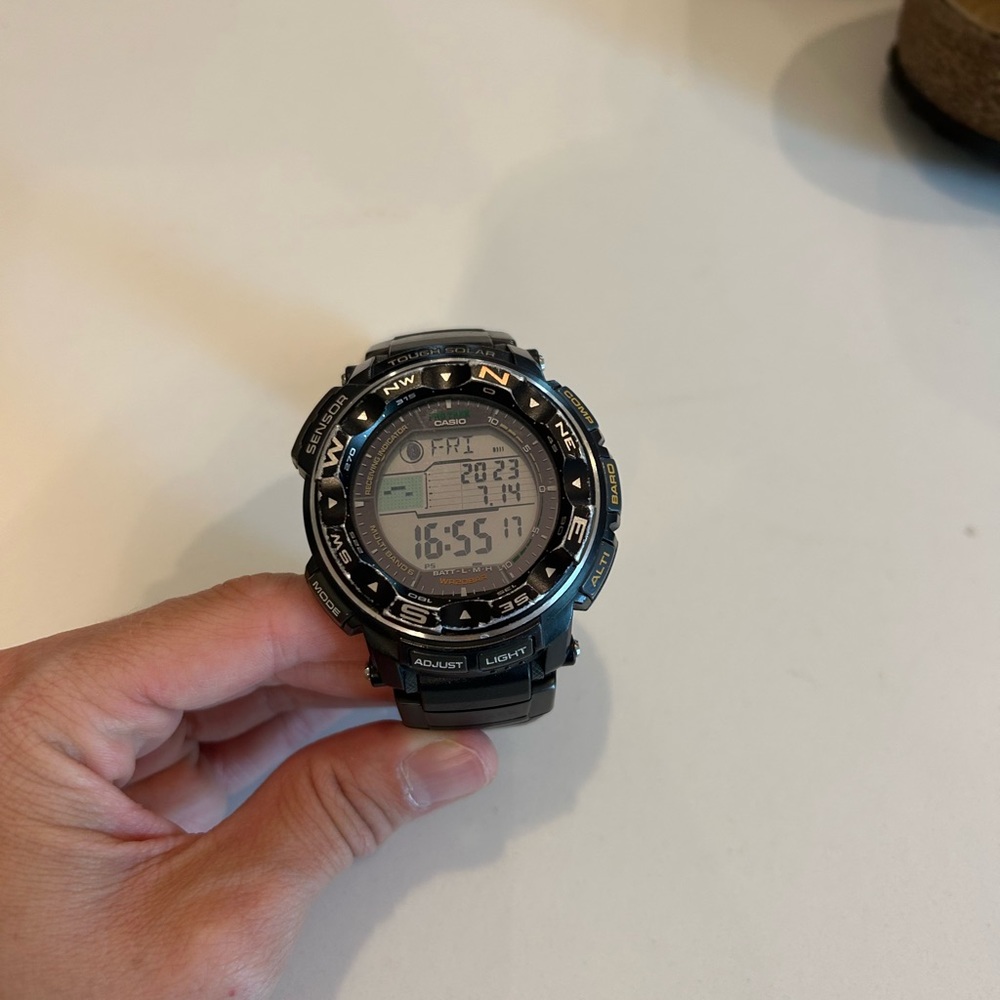 Men’s Pro Trek solar watch